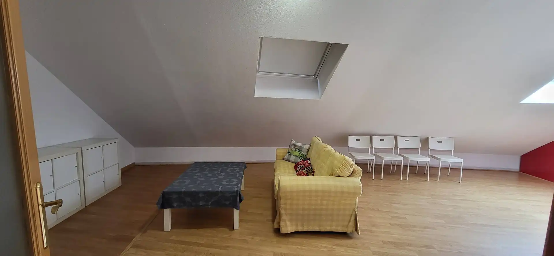 Wohnzimmer von Wohnung zum Verkauf in Bustarviejo mit Heizung