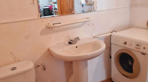 ALMACÉN ACONDICIONADO CON BAÑO VENTANAS CLIMALIT SUELO PORCELANICO, imagen 5