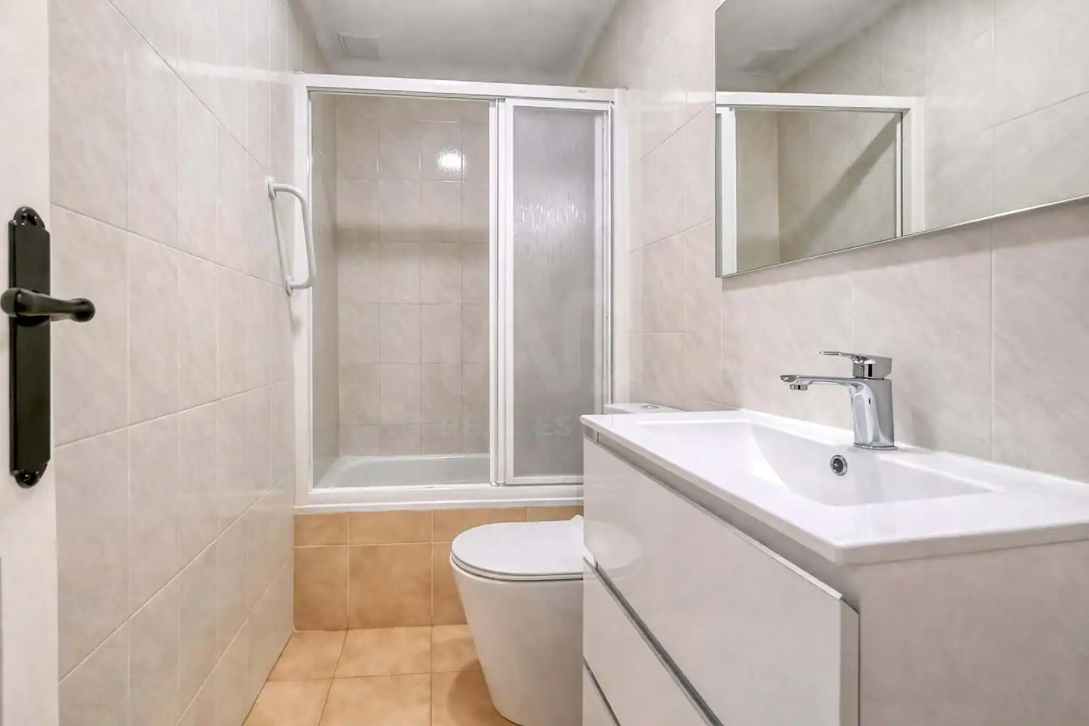 Baño de Casa adosada en venta en San Fulgencio con Aire acondicionado, Calefacción y Terraza