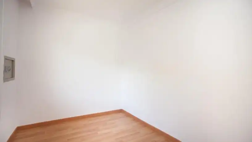 Habitación de Piso en venta en Santa Coloma de Gramenet