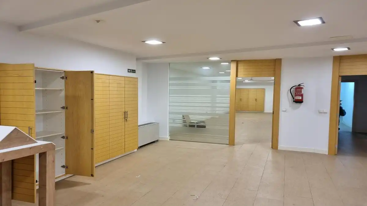 Business premises for sale in GABRIEL ALOMAR I VILLALONGA 6, imagen 9