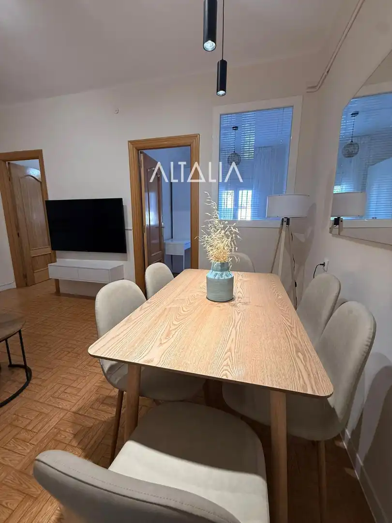 Dining room of Flat for rent in Cuenca  with Heating and Furnished