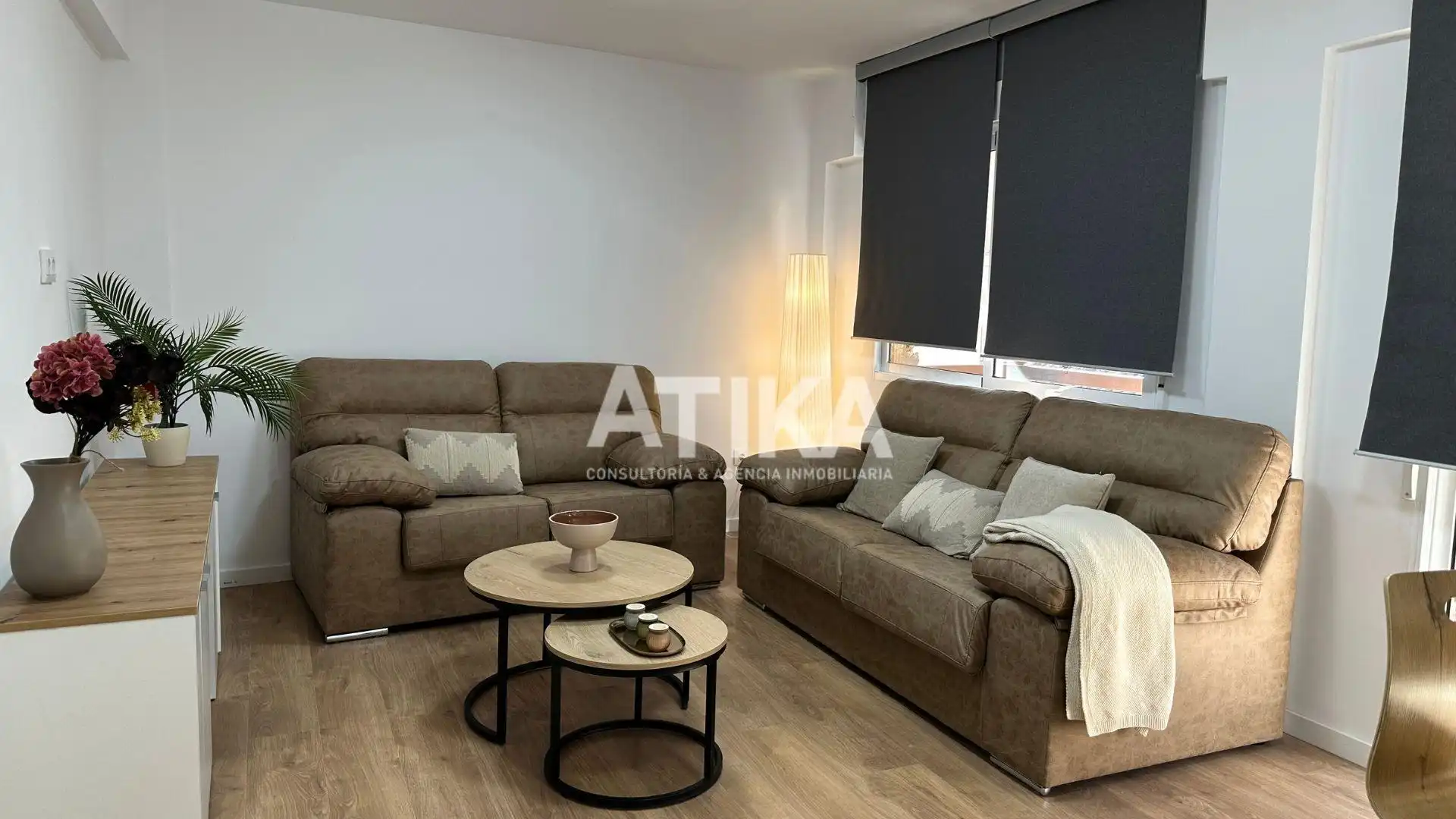 Sala de estar de Piso en venta en Albaida con Parquet, Trastero y Amueblado