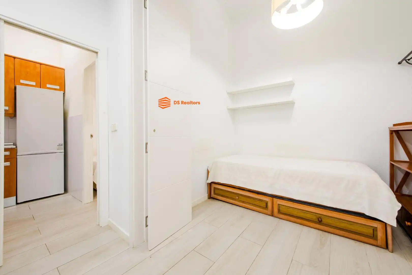 Bedroom of Flat for sale in Madrid  with Heating and Furnished
