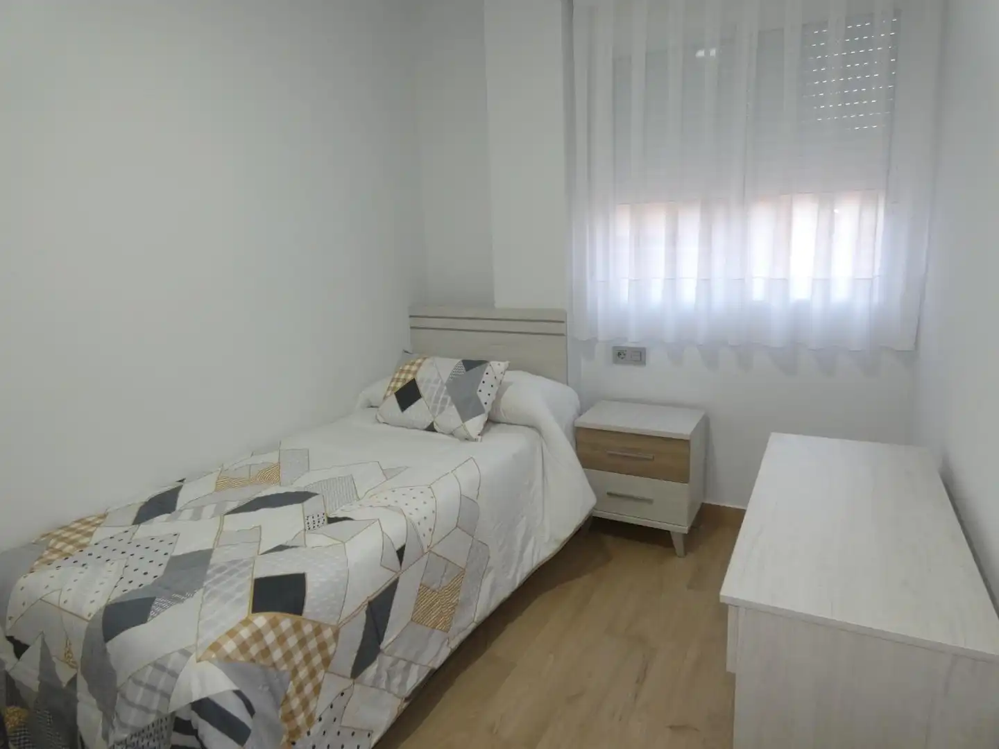 Dormitori de Pis en venda en Murcia amb Aire condicionat i Balcó