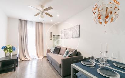 Exterior view of Flat to rent in  Barcelona Capital  with Air Conditioner, Heating and Furnished