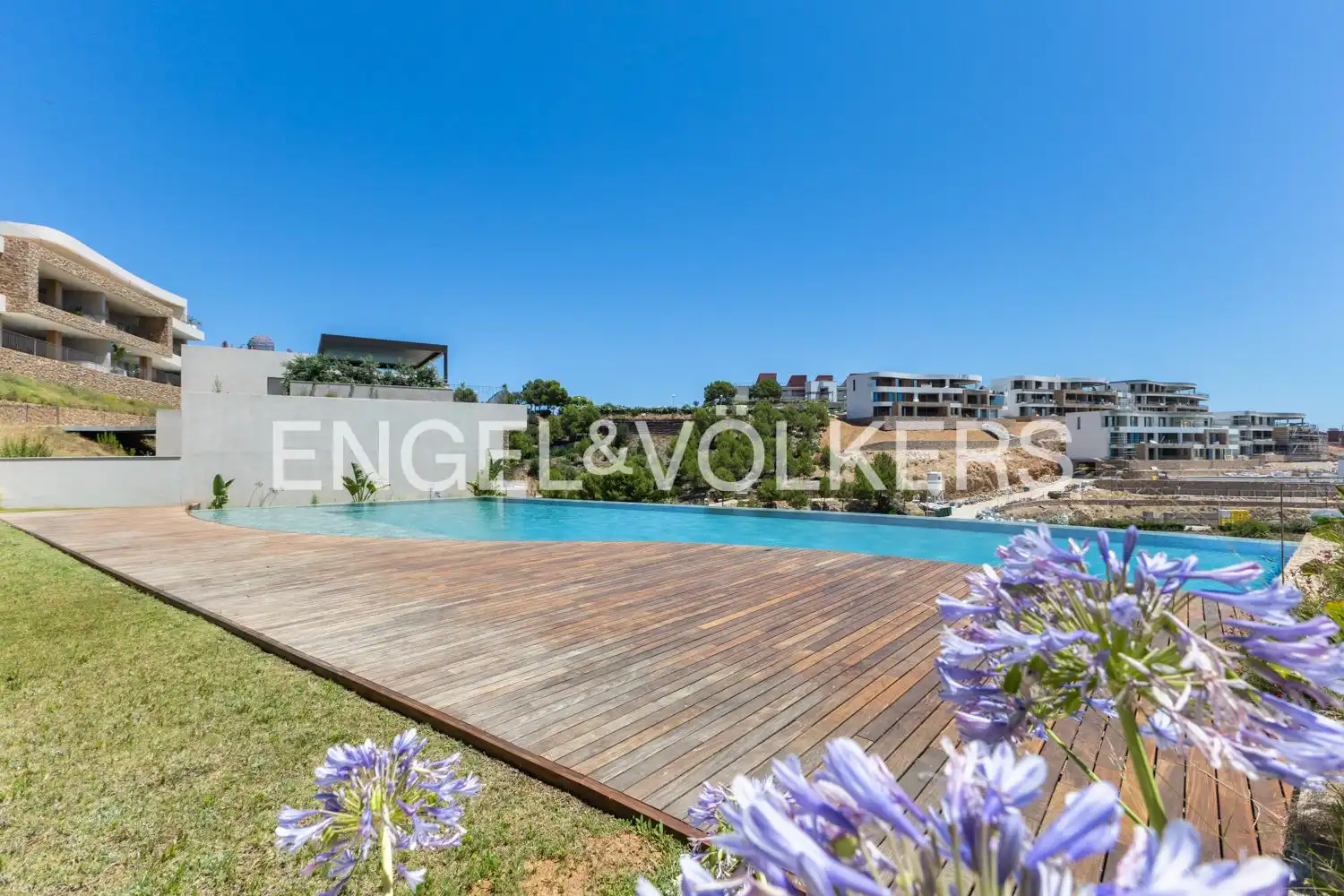 Piscina de Pis en venda en Oropesa del Mar / Orpesa amb Aire condicionat, Calefacció i Jardí privat