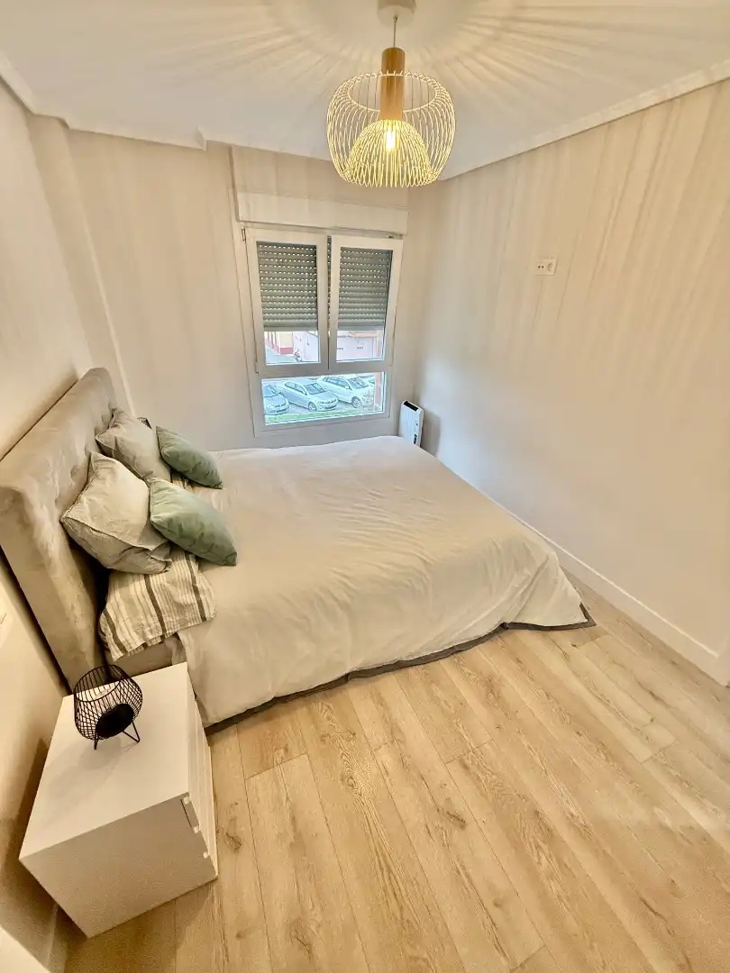 Habitación de Piso en venta en Barakaldo  con Balcón