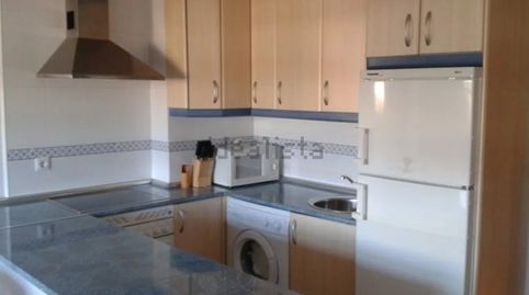 Foto 2 de Piso en venta en Calle Arturo Barea, Valdepasillas - La Paz - Huerta Rosales, Badajoz Capital