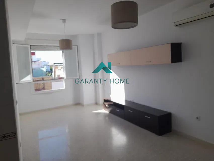 Exterior view of Attic for sale in  Sevilla Capital  with Terrace