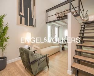 Living room of Apartment for sale in  Madrid Capital  with Air Conditioner, Heating and Terrace