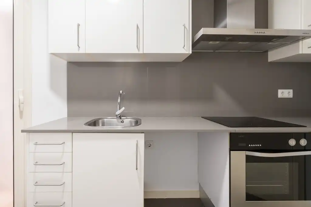 Cuina de Apartament en venda en Barcelona amb Aire condicionat, Parquet i Balcó