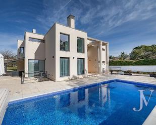 Piscina de Casa o xalet en venda en Algete amb Aire condicionat, Calefacció i Jardí privat