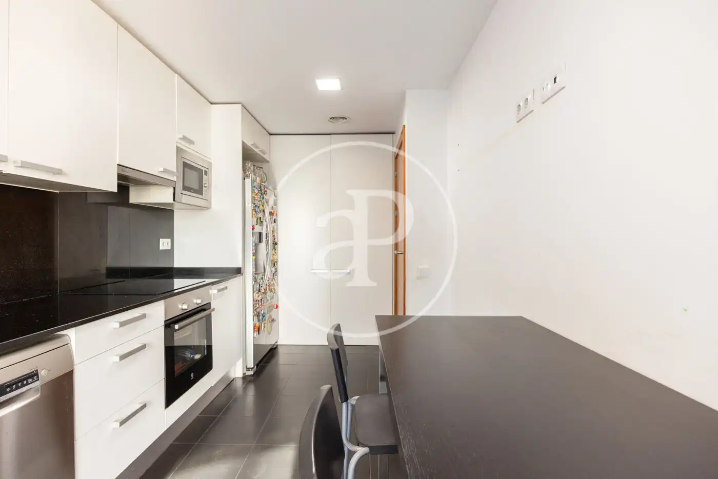 Cocina de Piso en venta en Badalona con Aire acondicionado, Calefacción y Jardín privado