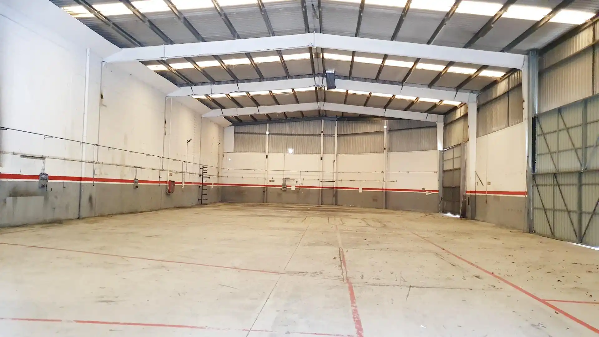 Industrial buildings for sale in Lemoa