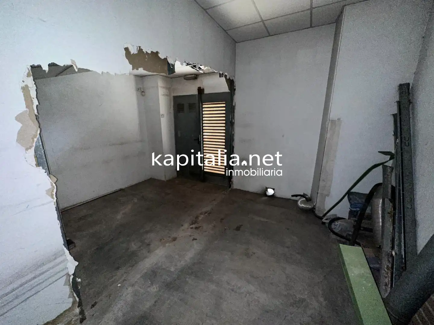 Business premises for sale in Sant Josep - Zona Hospital, imagen 24