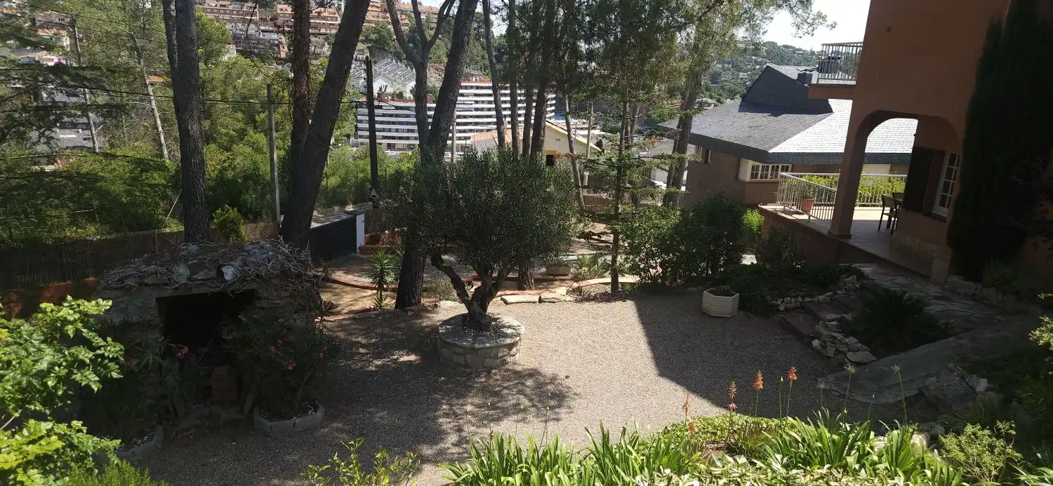 Jardín de Casa o chalet en venta en Corbera de Llobregat con Aire acondicionado, Calefacción y Terraza