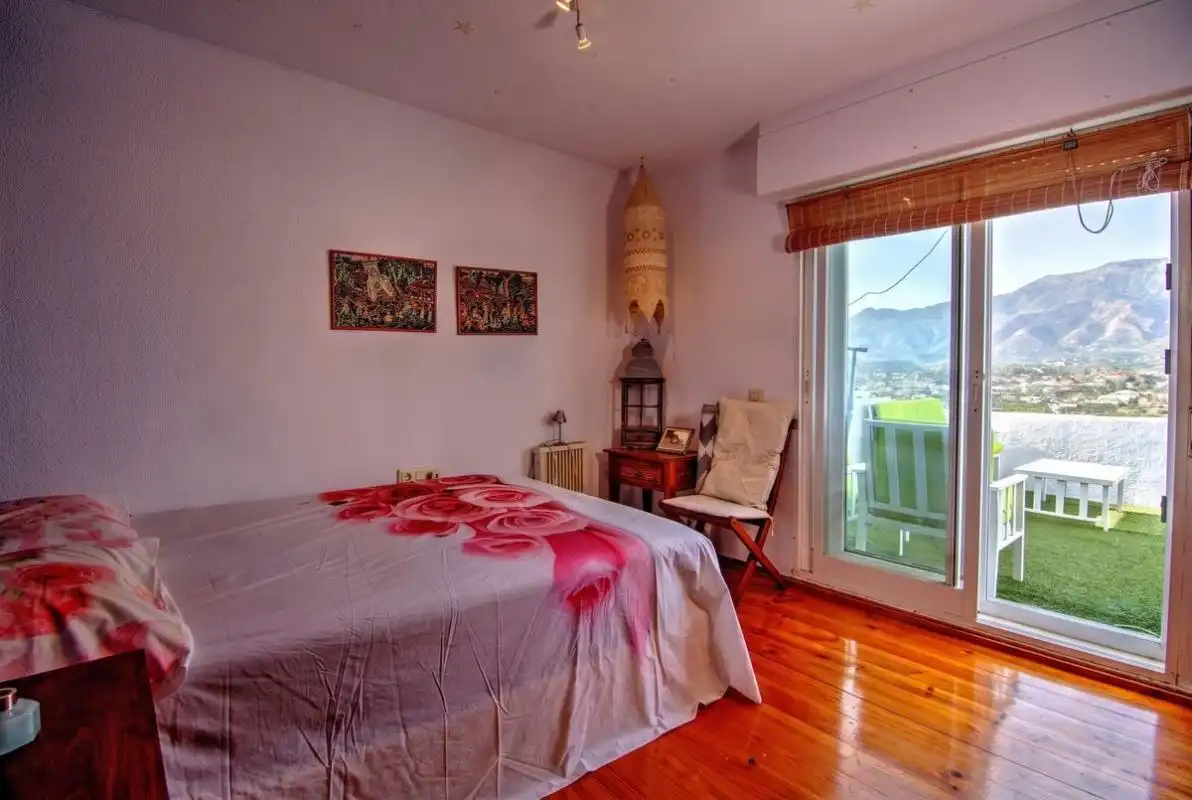 Habitación de Dúplex en venta en Altea con Aire acondicionado, Calefacción y Jardín privado
