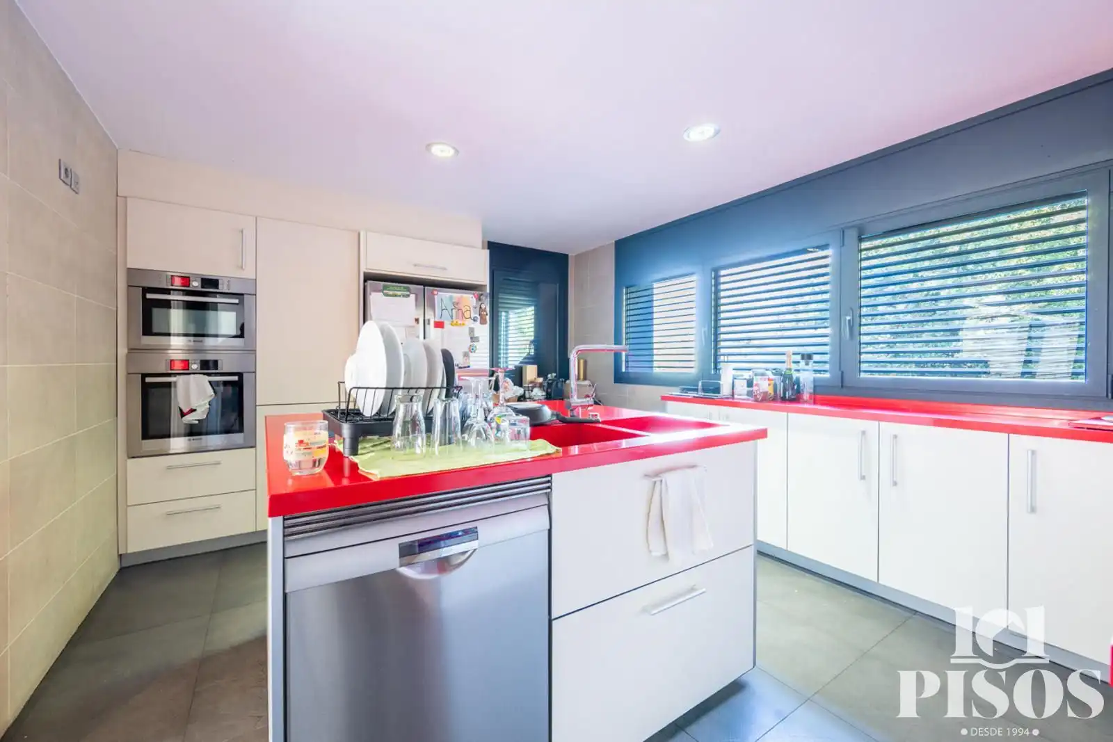 Kitchen of Houses for sale in Sant Cugat del Vallès  with Air Conditioner, Storage room and Swimming Pool
