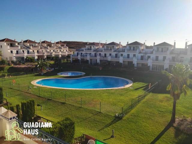 Casa adosada en Venta en Avenida ROSALIA DE CASTRO, 5 en Costa Esuri