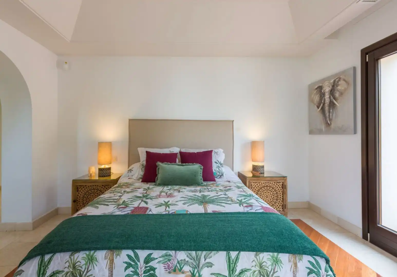 Dormitori de Casa o xalet de lloguer en Marbella amb Aire condicionat, Terrassa i Piscina