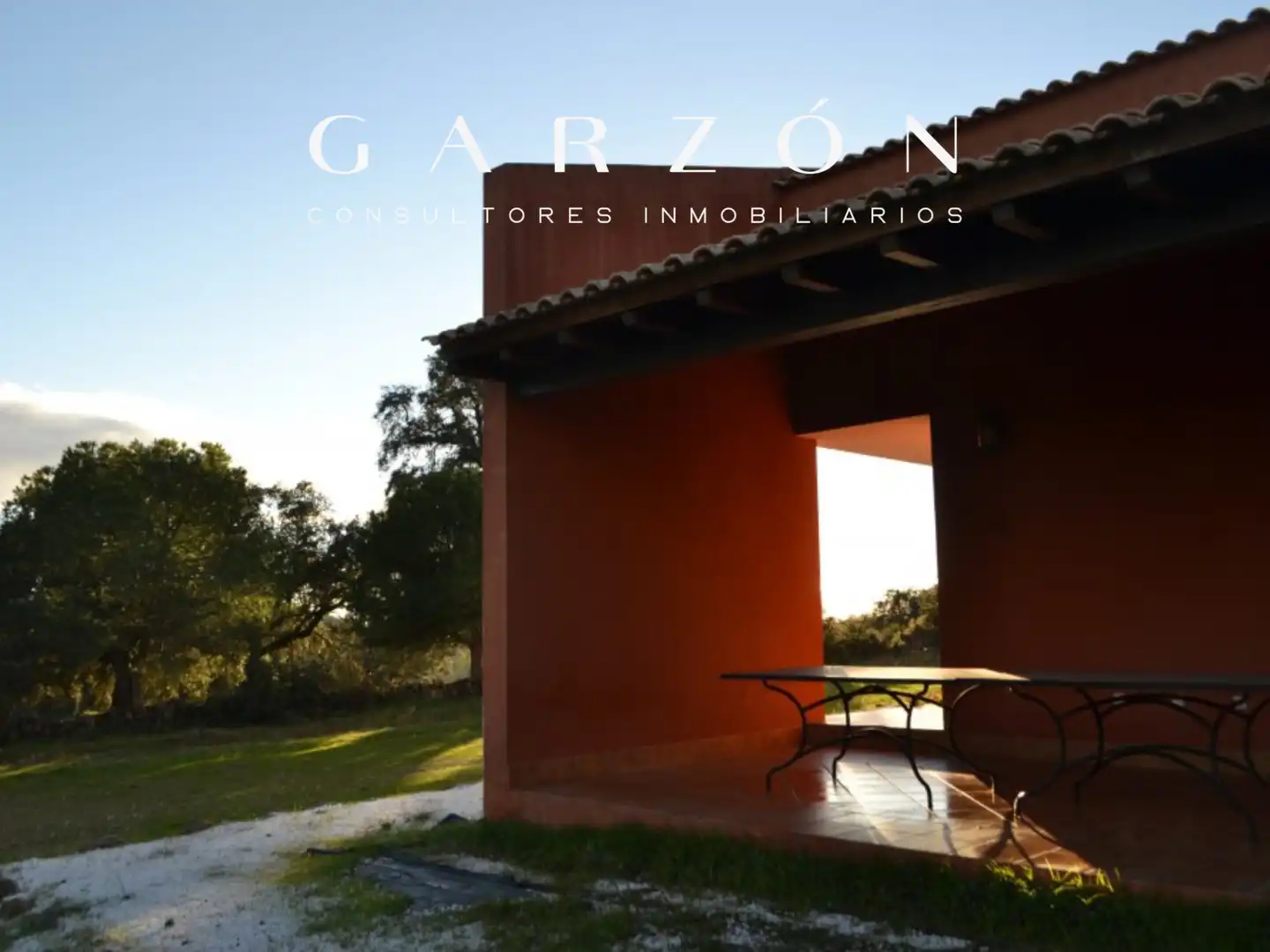 Jardín de Finca rústica en venta en El Castillo de las Guardas con Aire acondicionado, Calefacción y Jardín privado