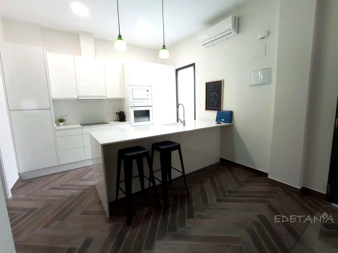 Kitchen of Apartments for rent in Alfara del Patriarca  with Air Conditioner, Heating and Furnished