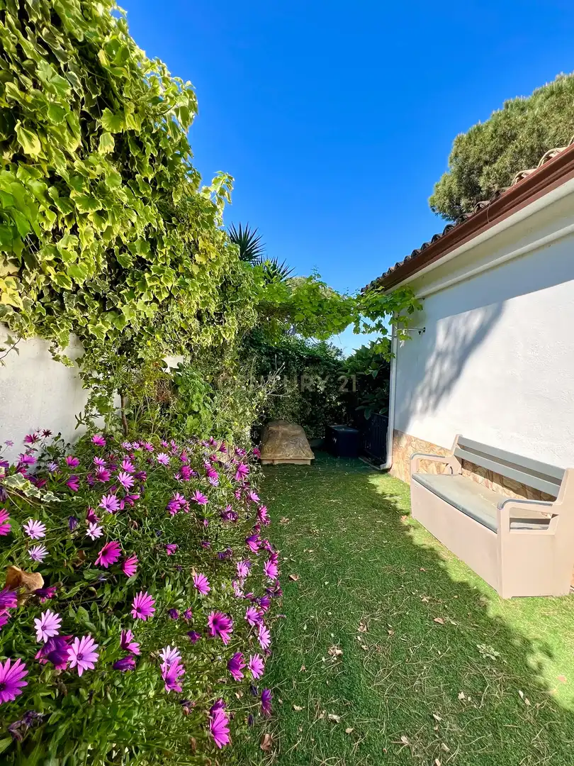 Jardí de Casa o xalet en venda en Tordera amb Jardí privat, Piscina i Alarma