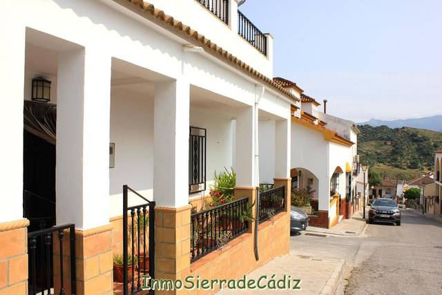 Casa-chalet en Venta en Algodonales