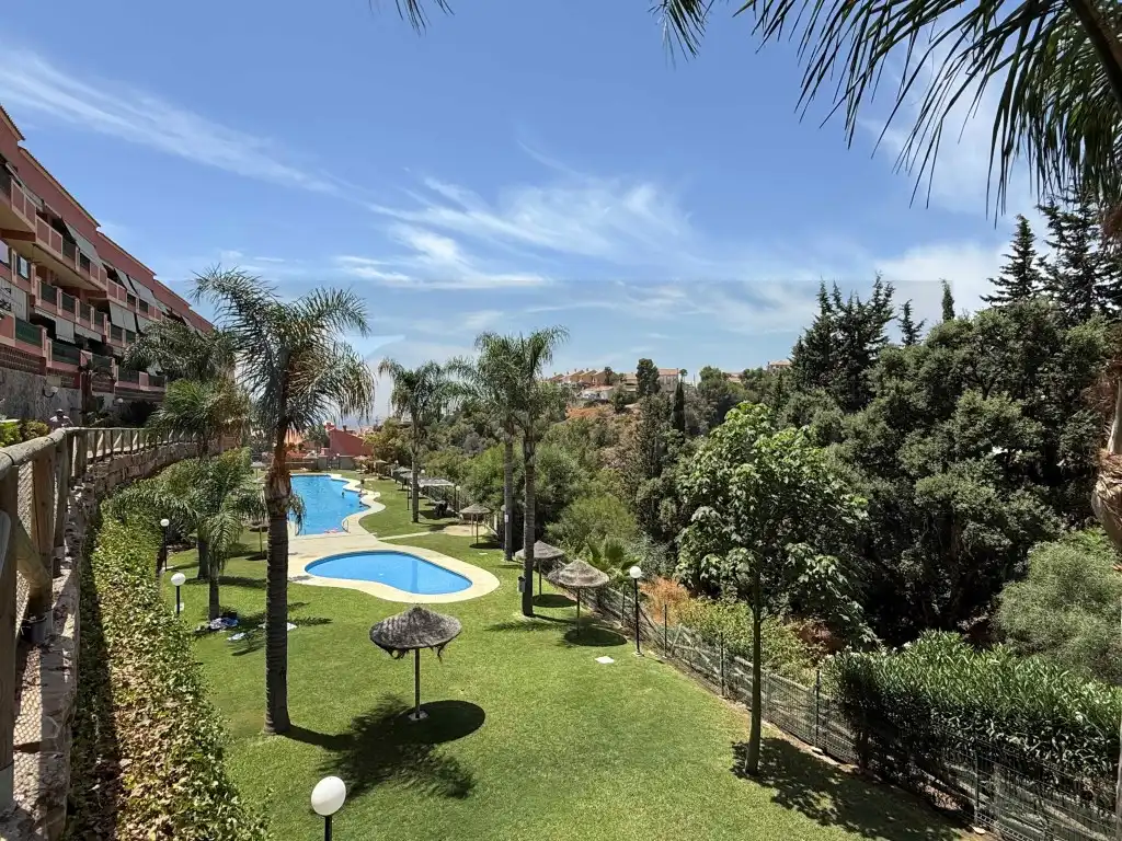 Jardín de Dúplex en venta en Fuengirola con Aire acondicionado, Jardín privado y Terraza