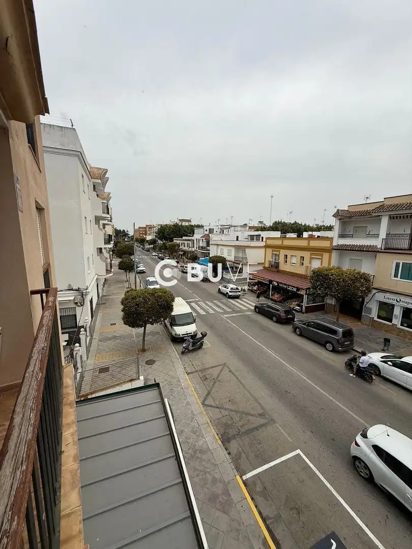 Vista exterior de Piso en venta en Chipiona con Aire acondicionado, Terraza y Alarma