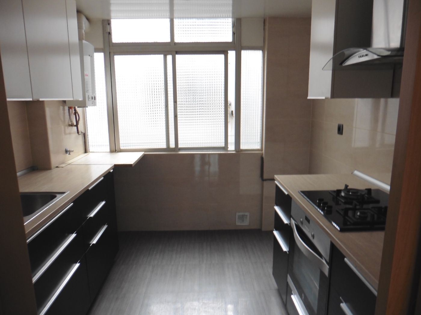 Kitchen of Flat to rent in Cerdanyola del Vallès  with Terrace
