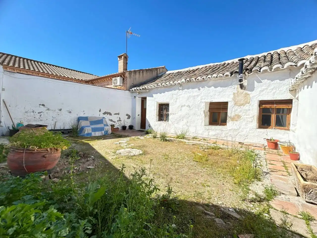 Exterior view of Houses for sale in Casasbuenas  with Private garden and Alarm