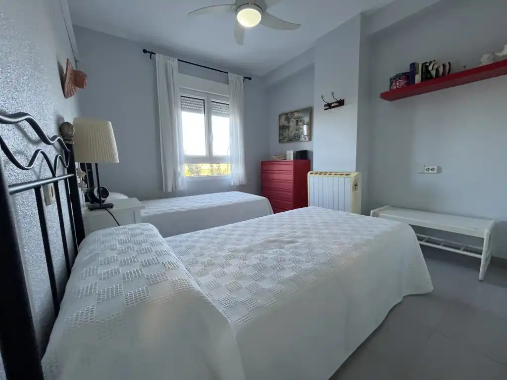 Habitación de Piso en venta en Orihuela con Aire acondicionado, Terraza y Trastero