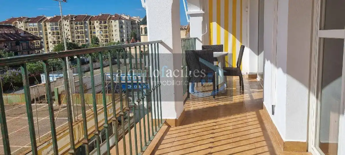 Terrassa de Pis de lloguer en Fuengirola amb Aire condicionat, Calefacció i Terrassa