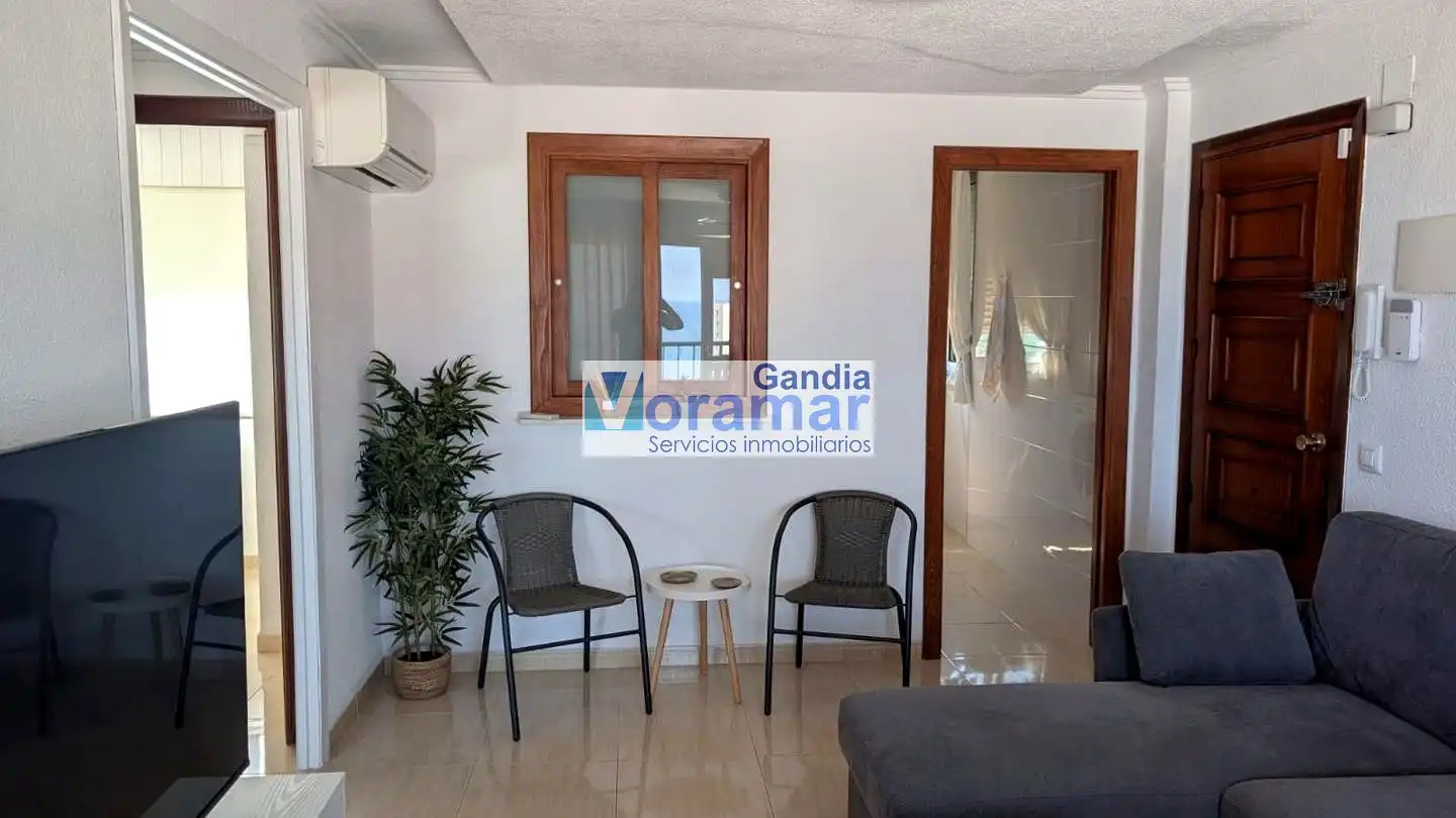Apartamento de alquiler en Gandia con Aire acondicionado y Amueblado