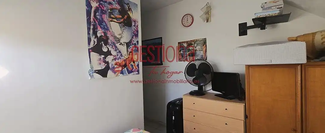 Habitación de Apartamento en venta en Noja con Terraza y Balcón