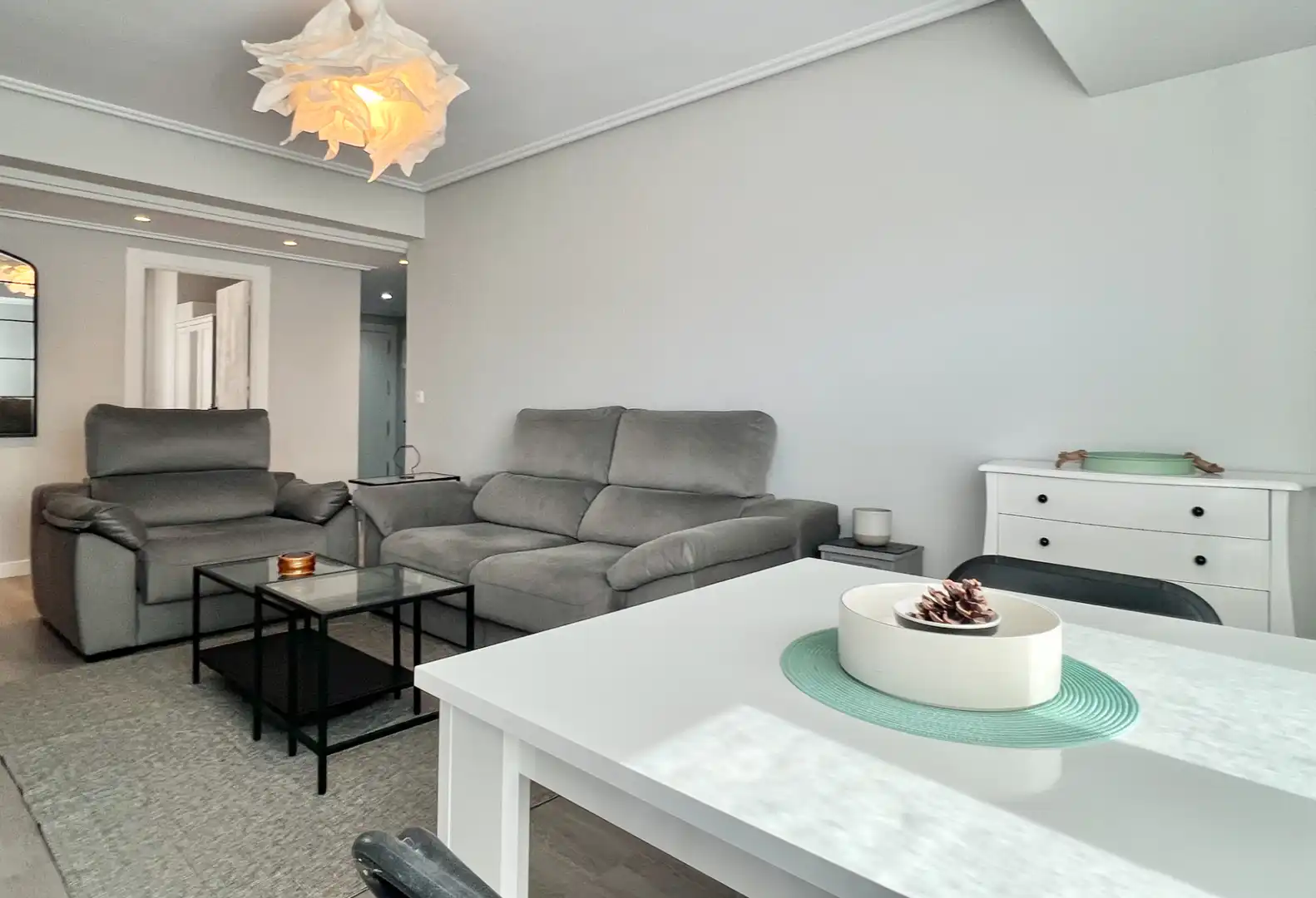 Sala d'estar de Pis en venda en Vitoria - Gasteiz amb Calefacció, Terrassa i Traster
