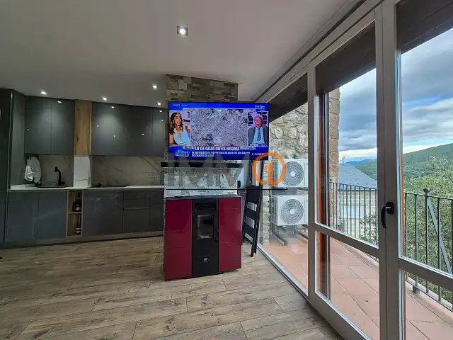 Piso en venta en Montferrer i Castellbò con Calefacción