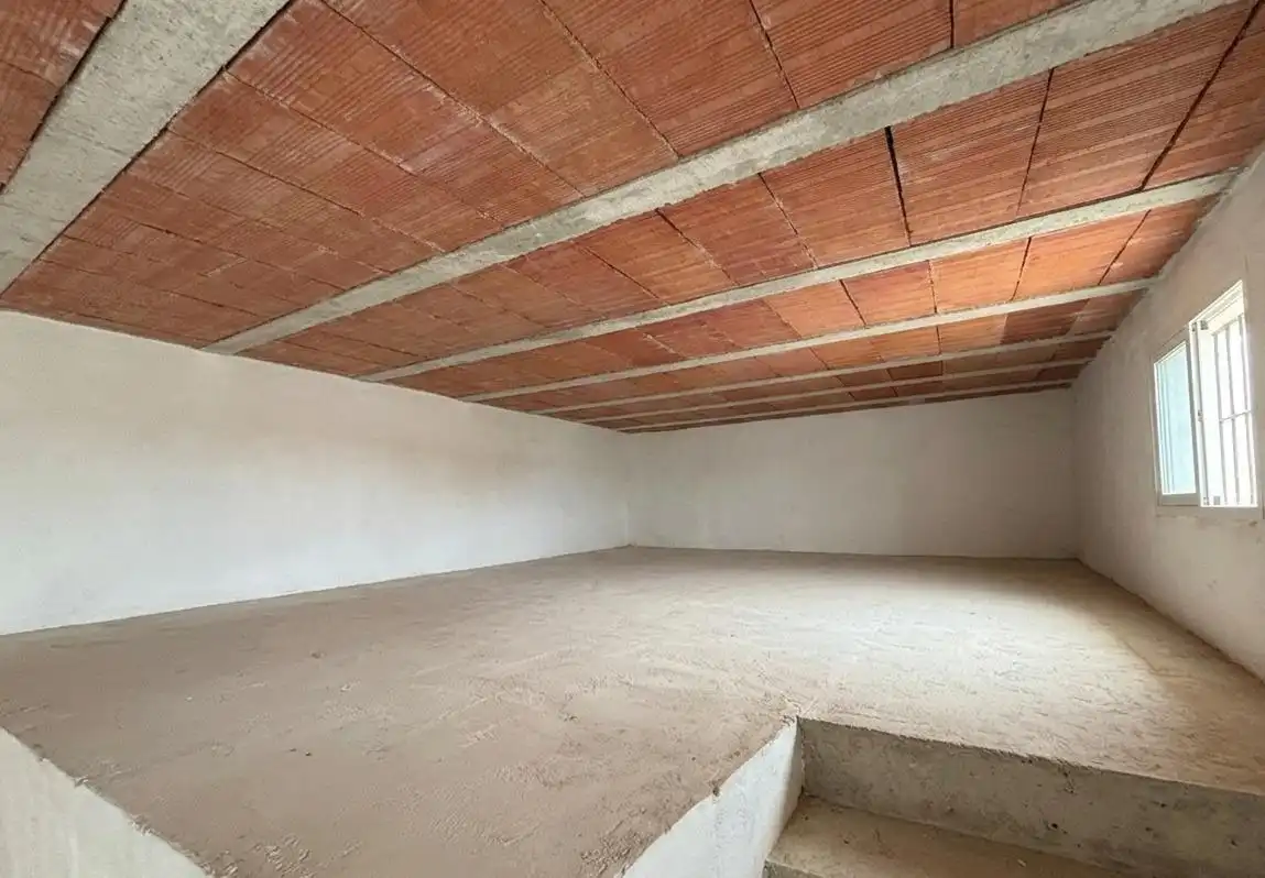 Country homes for sale in Yunquera  with Terrace and Furnished