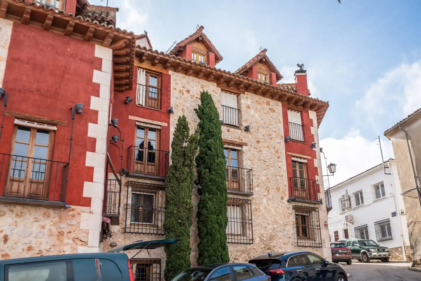Außenansicht von Gebäude zum Verkauf in Belmonte de Tajo