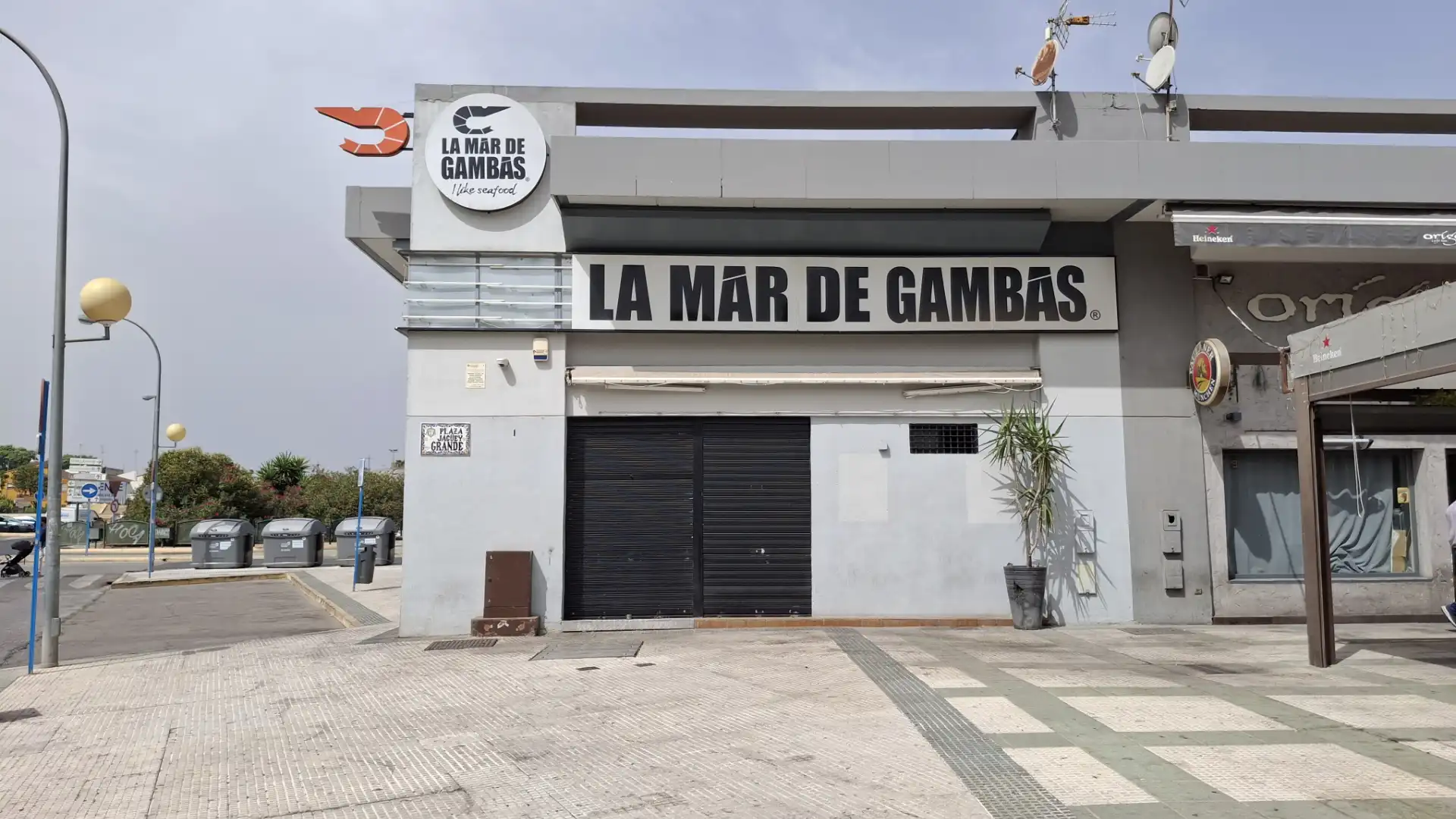 Vista exterior de Local de lloguer en Mairena del Aljarafe amb Terrassa