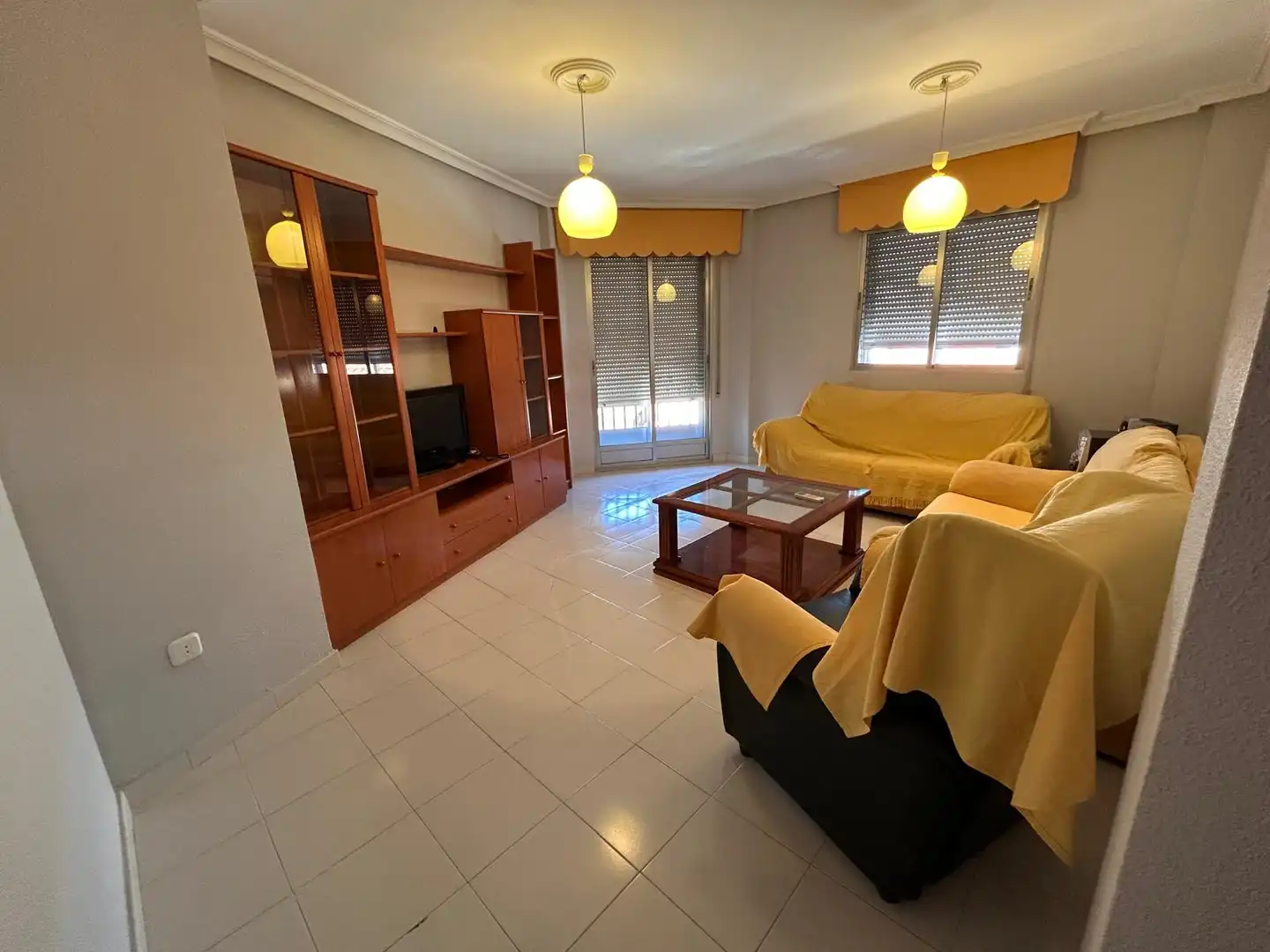 Living room of Flat for sale in Arroyo de la Luz  with Furnished
