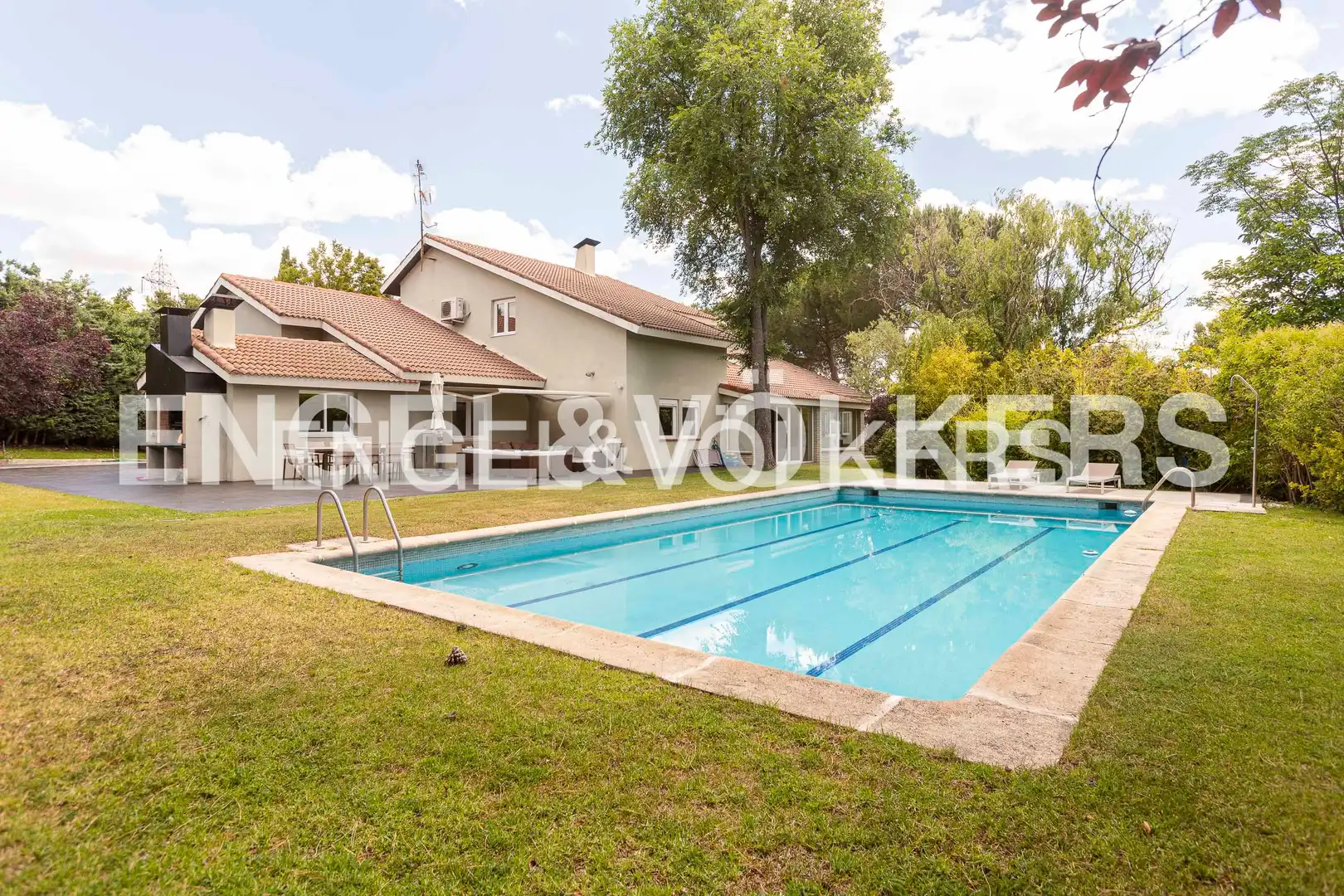 Exterior view of Houses for rent in Boadilla del Monte  with Air Conditioner, Heating and Private garden