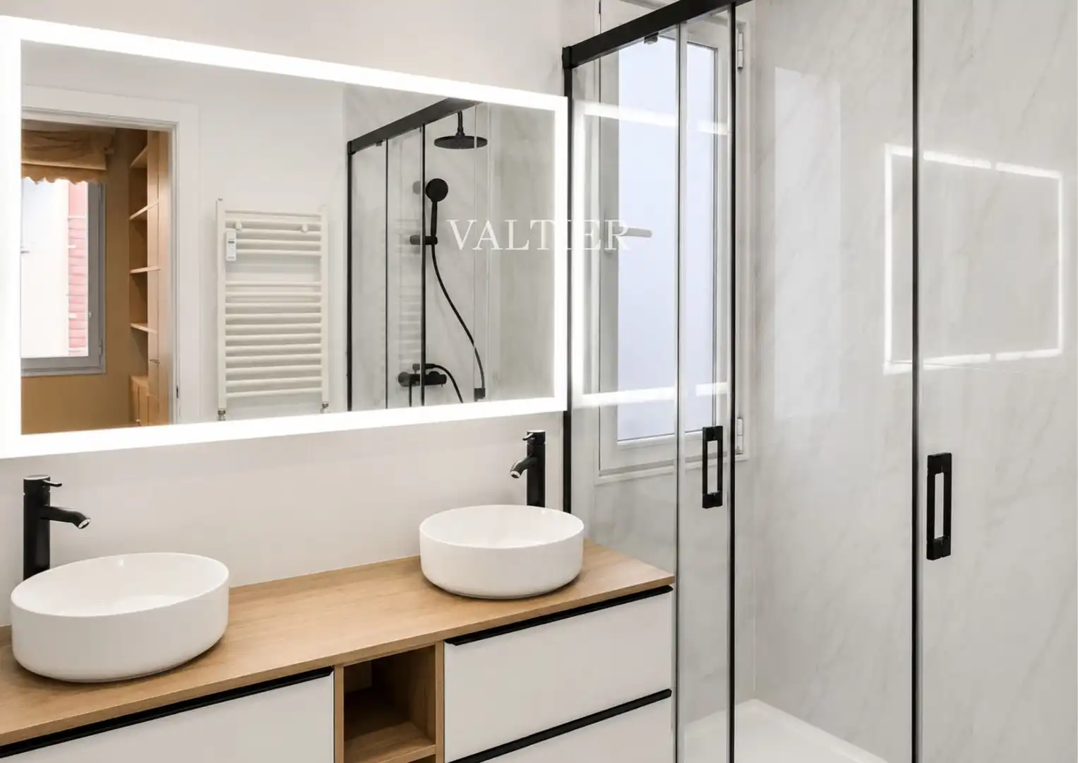 Baño de Ático en venta en Madrid con Aire acondicionado, Calefacción y Terraza