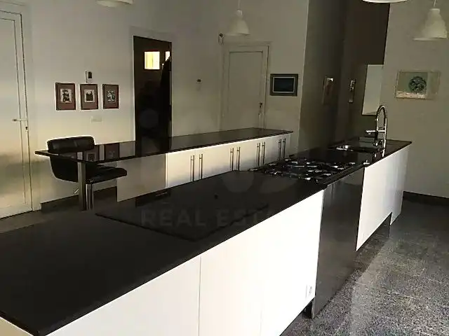 Cuina de Casa o xalet en venda en Alburquerque amb Calefacció i Piscina