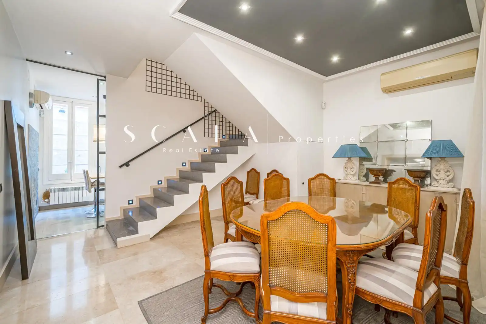 Dining room of Duplexes for rent in Madrid  with Air Conditioner, Heating and Terrace