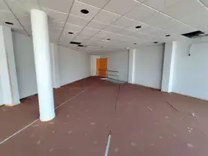 Business premises to rent in Zona de la Vega, imagen 13