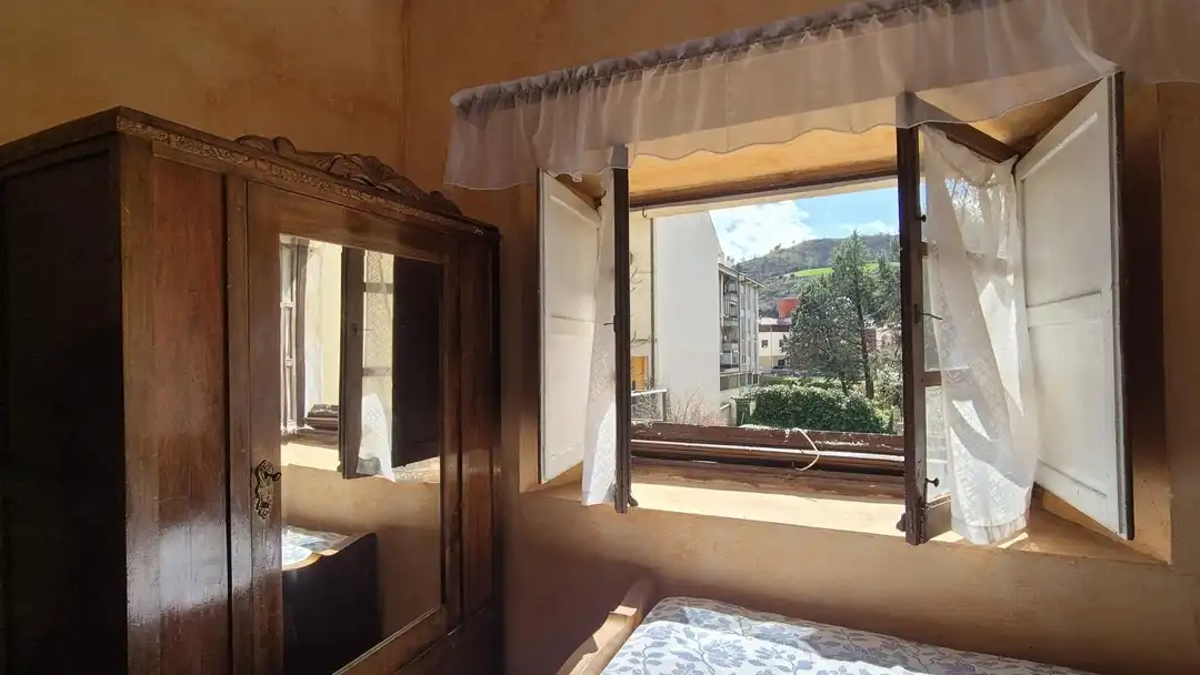 Schlafzimmer von Haus oder Chalet zum Verkauf in Puente la Reina / Gares mit Privatgarten, Terrasse und Möbliert