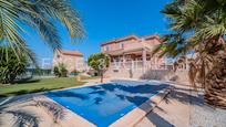 Piscina de Casa o xalet en venda en San Vicente del Raspeig / Sant Vicent del Raspeig amb Aire condicionat, Terrassa i Piscina